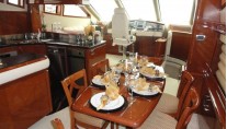 ESCAPE BY SEA -  Salon Dining